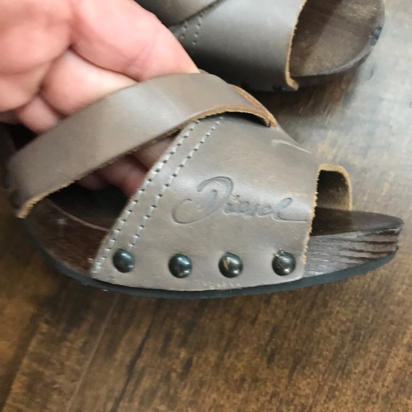 Diesel Women's Clog/Shoes Size 8 Good Condition. Grey Leather. - Picture 4 of 9